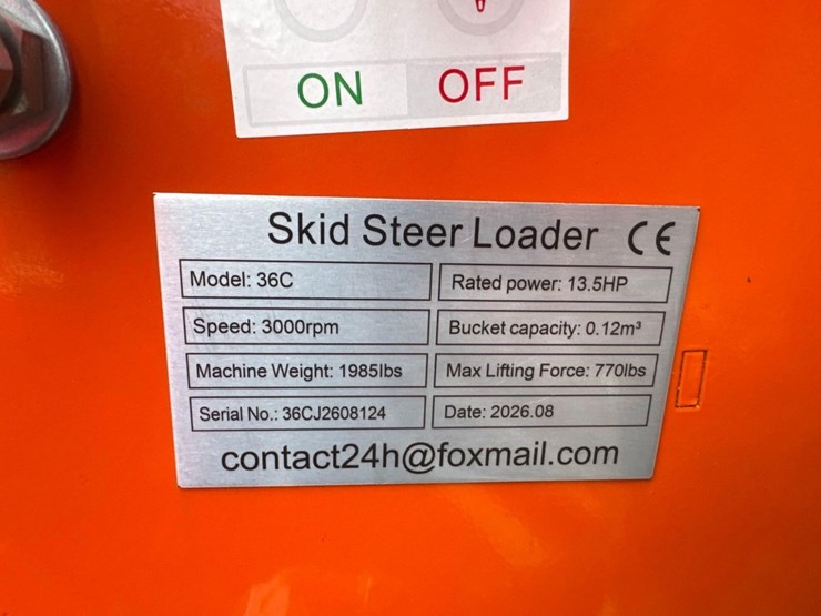 new-sdlool-co-mini-stand-on-skidloader-model-36c-image-4