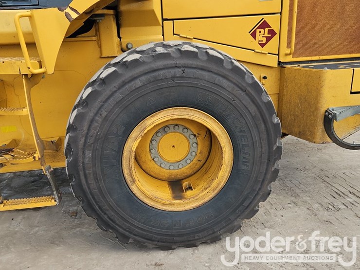 2019-deere-624l-image-20