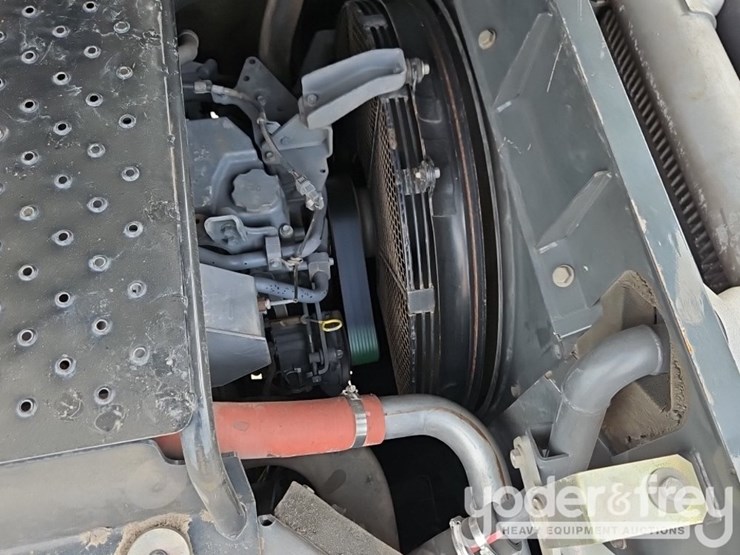 2017-case-cx350d-image-40