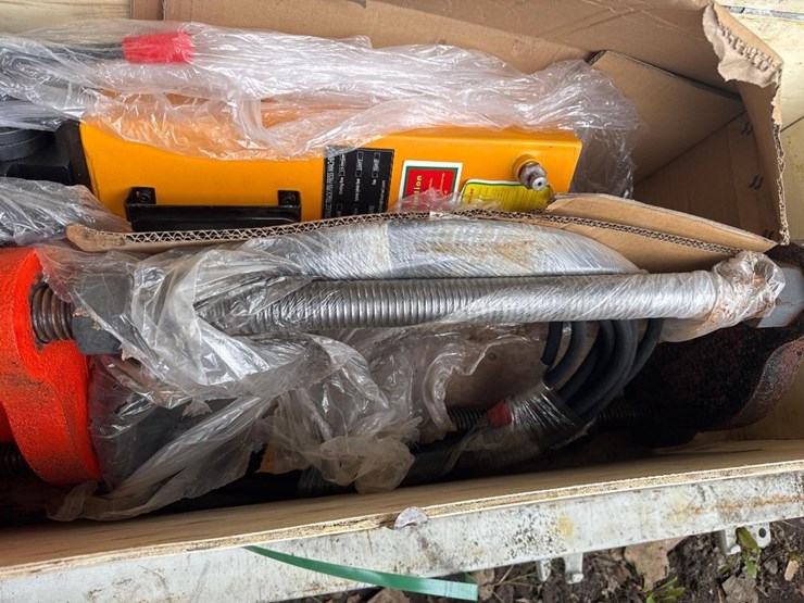 new-sklp-hydraulic-track-pin-press-model-sylj100-image-3