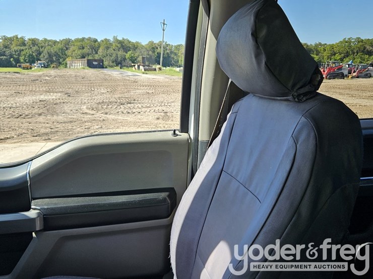 2016-ford-f150-image-29