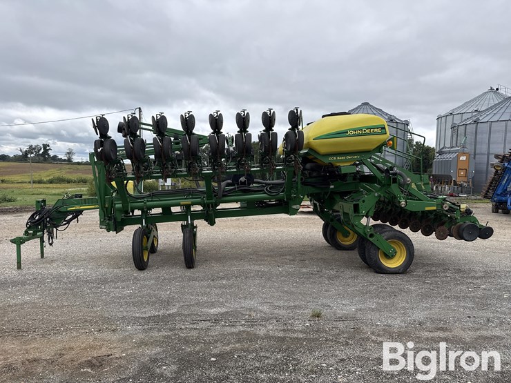 2009-john-deere-1790-ccs-image-8