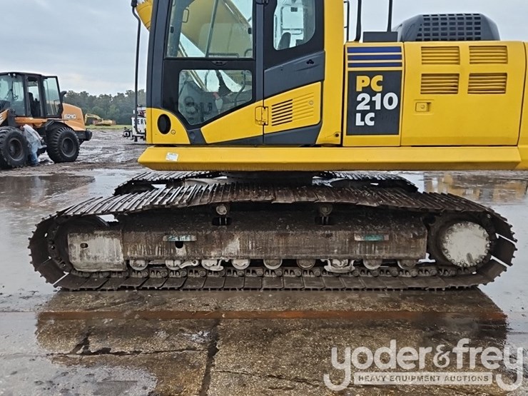2014-komatsu-pc210-lc-10-image-19
