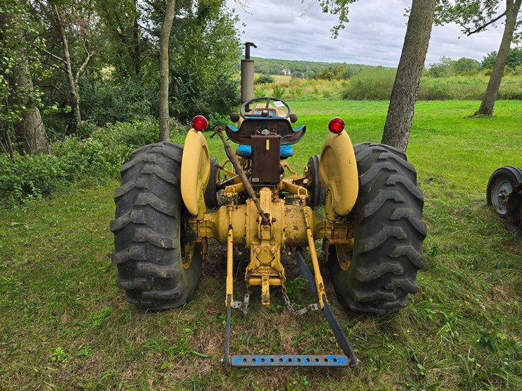 ford-tractor-image-5
