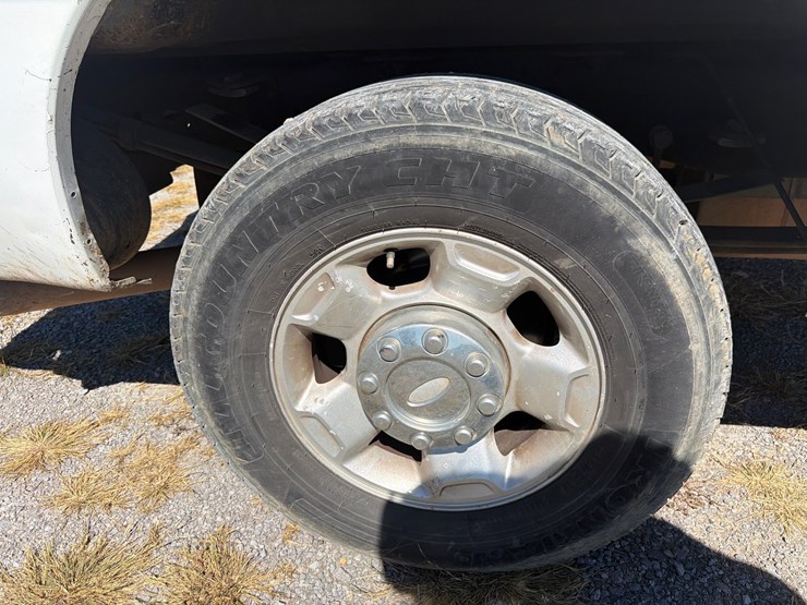 2011-ford-f250-xlt-image-14