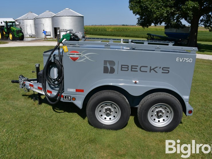 2021-thunder-creek-equipment-ev-750-image-8