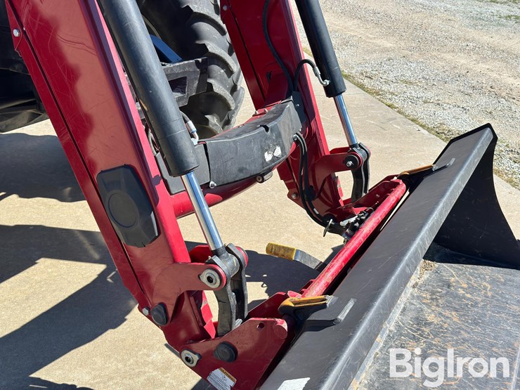 2019-case-ih-maxxum-125-image-16