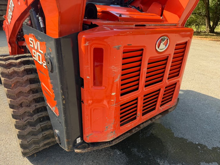 kubota-svl90-2-image-22