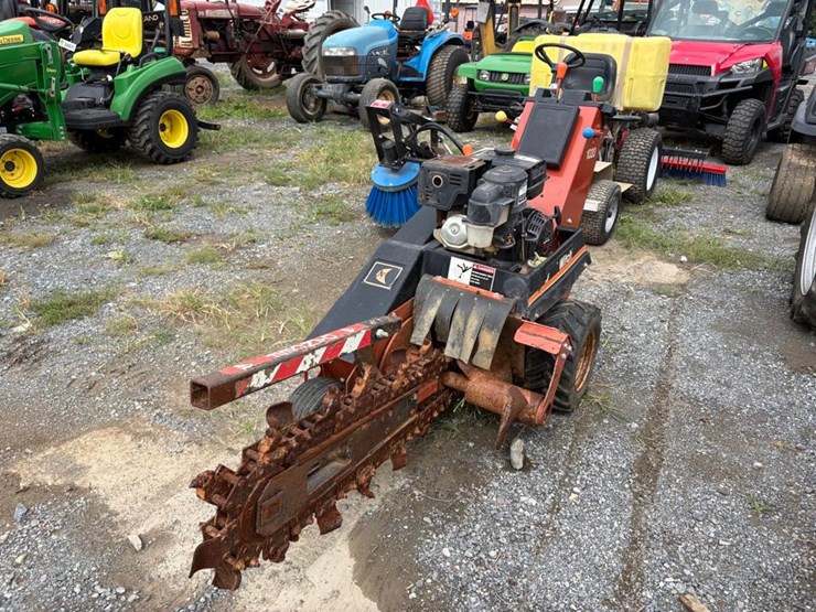 ditch-witch-1020-image-5