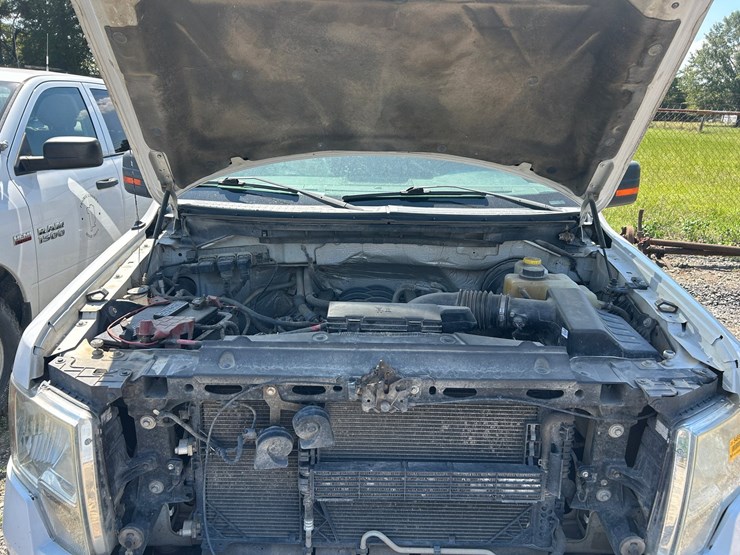 2014-ford-f150-xlt-image-31