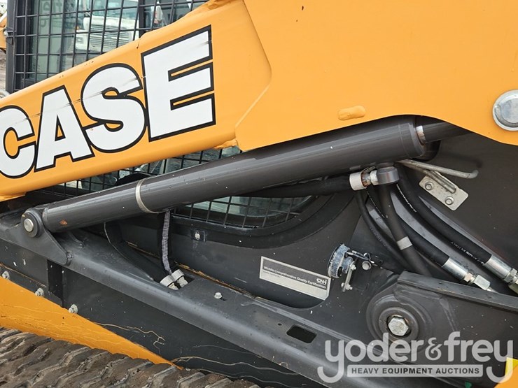 2022-case-tv370b-image-22