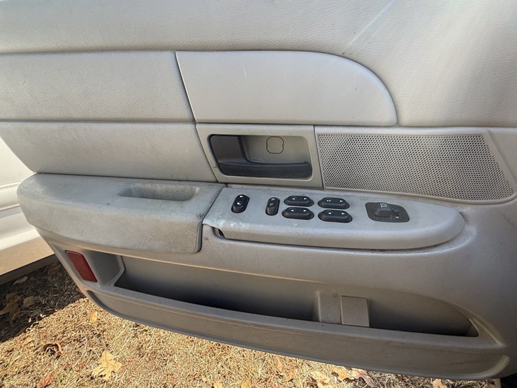 #46835-•-2005-ford-crown-victoria-sedan-2fafp71wx5x153100-inv#46835-image-68
