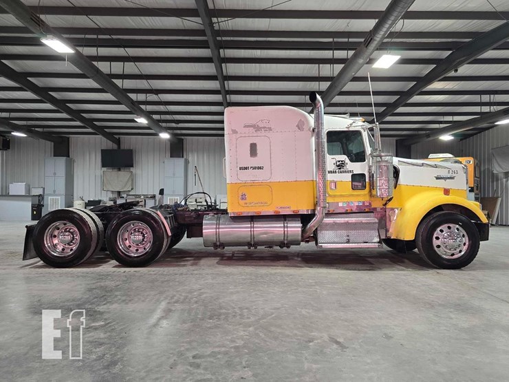 2000-kenworth-w900-image-6