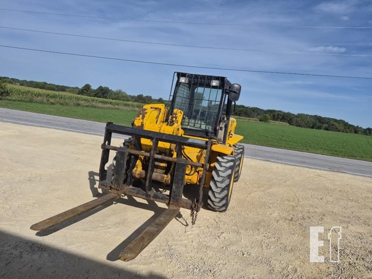 2000-jcb-520-image-10