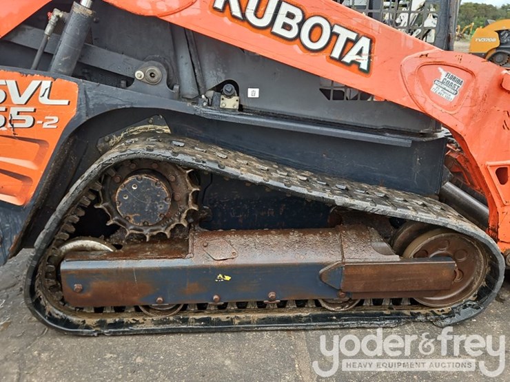2019-kubota-svl65-2-image-6