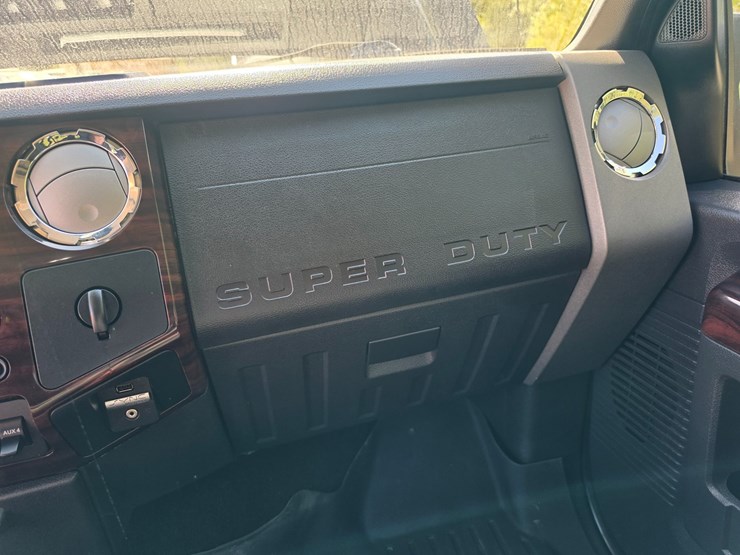 2009-ford-f250-image-38