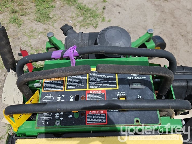 2020-john-deere-652m-image-13