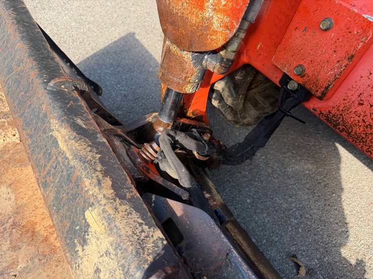 kubota-svl90-2-image-13