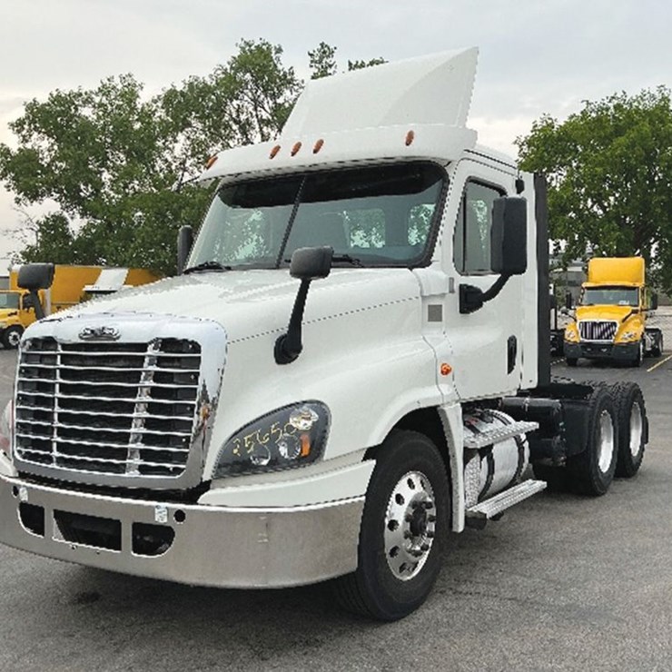 2019 FREIGHTLINER CASCADIA 125