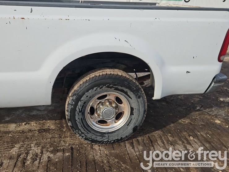 2001-ford-f250-image-11