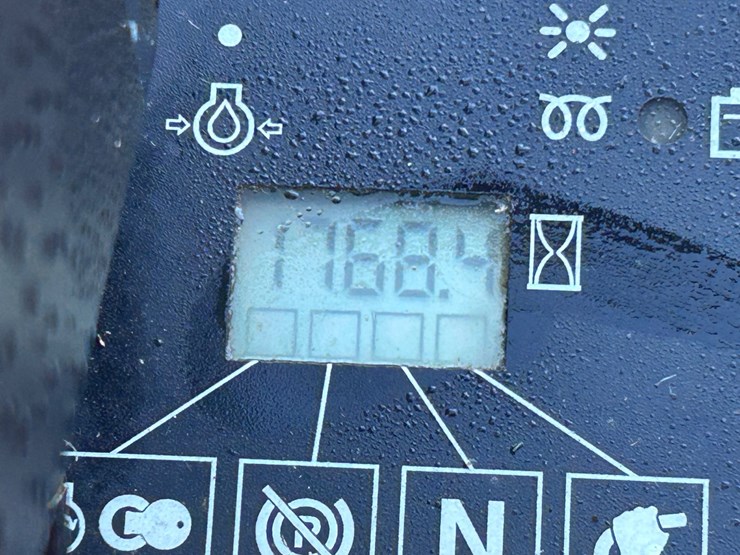 #94-•-2018-toro-dingo-tx1000-mini-skid-steer-image-24