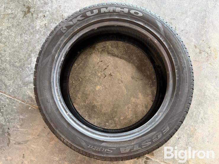 kumho-ecsta-supra-245/45zr17-radial-tires-image-13