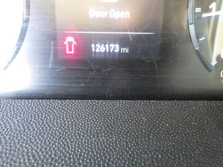 2022-dodge-3500-image-33