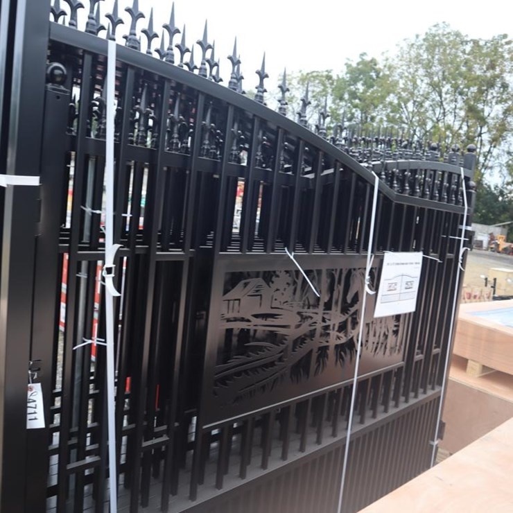Bi Parting Driveway Gates