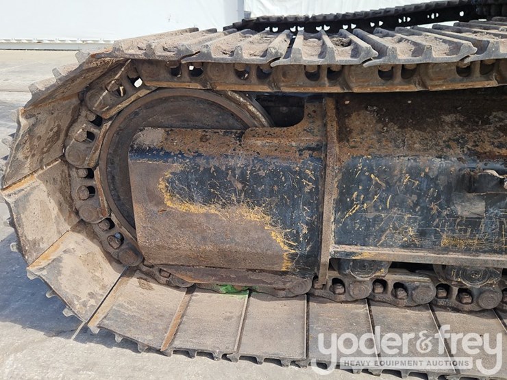 2019-caterpillar-336-image-26