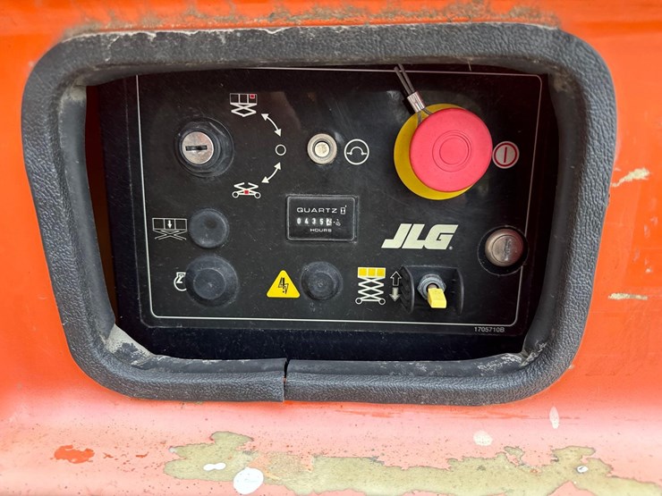 2002-jlg-4069le-image-7