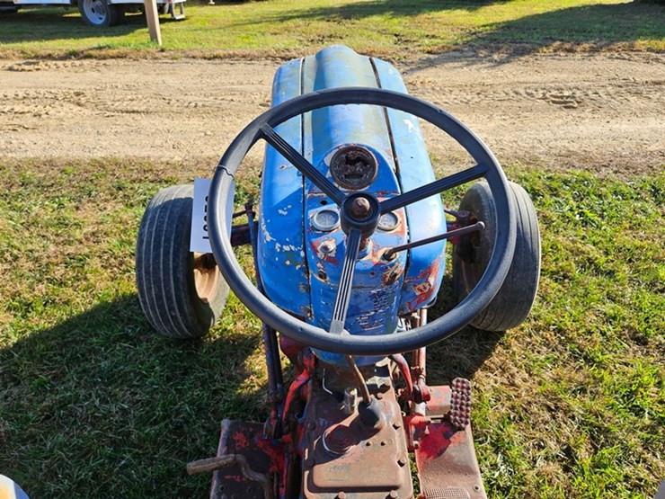 ford-800-image-24