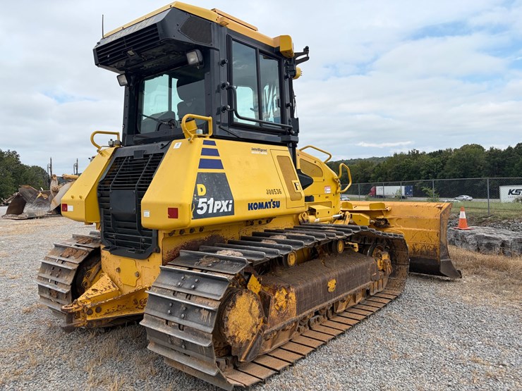 2018-komatsu-d51pxi-24-image-10