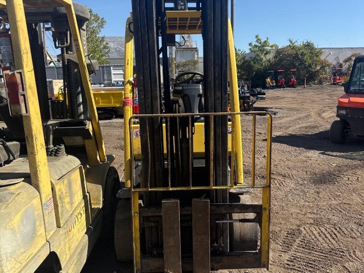 hyster-co-triple-mast-lp-forklift-model-70-image-3