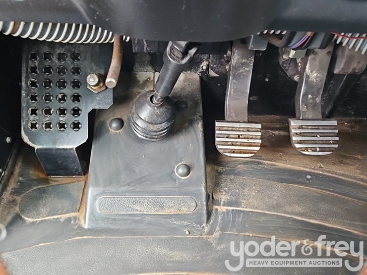 2020-terex-ta300-image-32