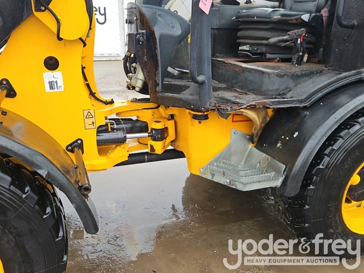 2012-jcb-406b-image-17
