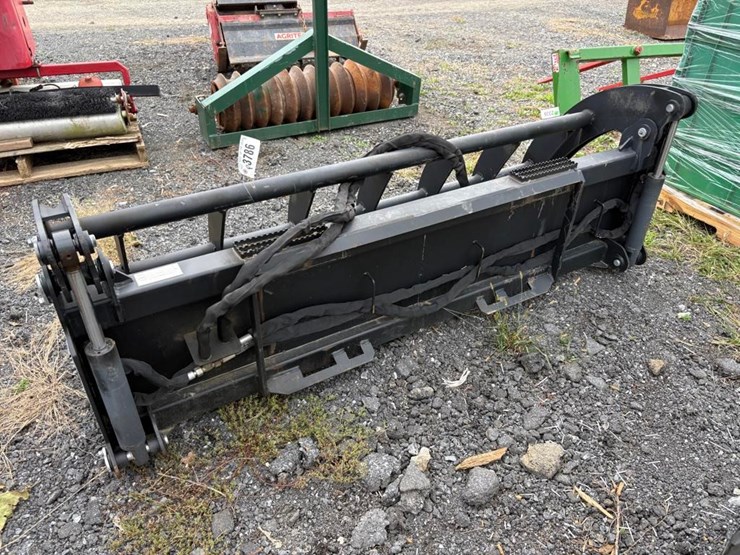 heavy-duty-70in-skidsteer-grapple-image-4