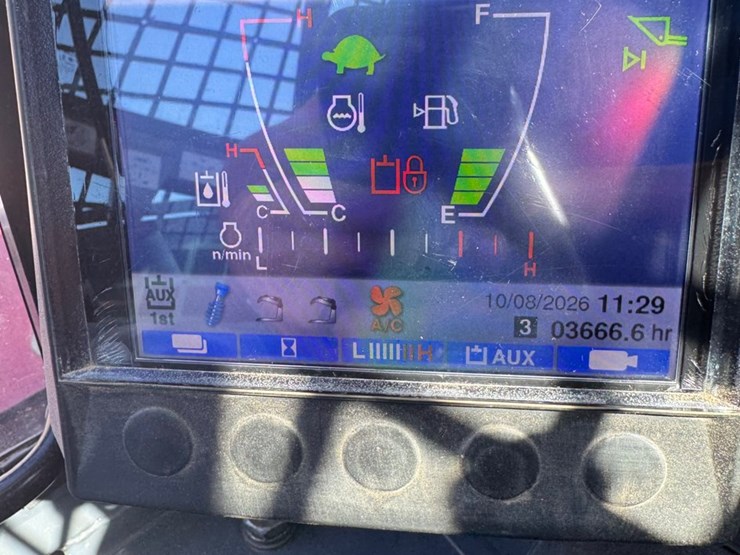 2016-takeuchi-tl10v2-image-23