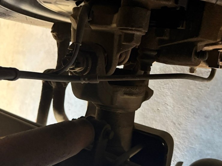 2004-ford-f550-image-16