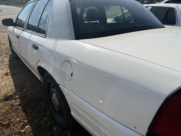 #46834-•-2008-ford-crown-victoria-sedan-2fafp71v68x125810-inv#46834-image-15