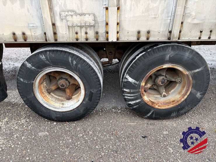 strick-trailer-image-28