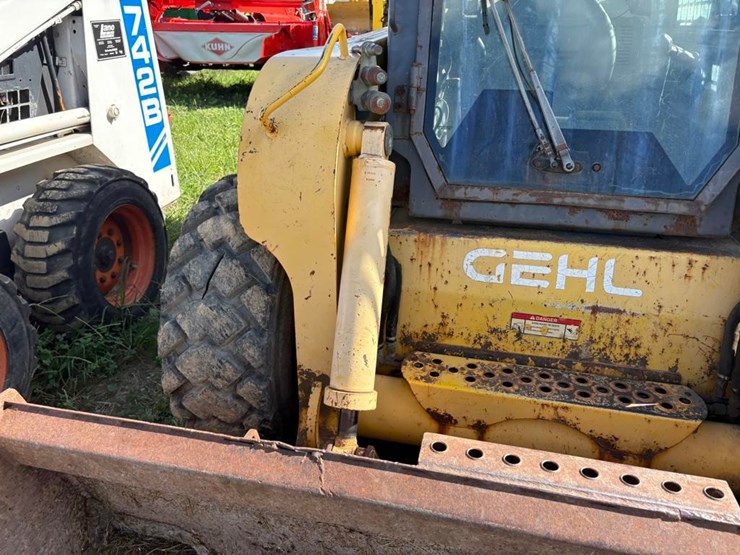 gehl-sl7800-turbo-skidsteer-image-5