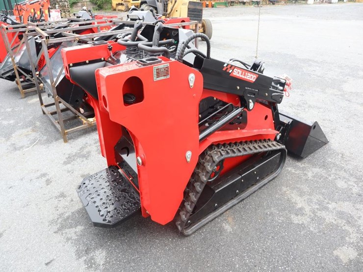 sdlanch-ssl200-skid-steer-loader-image-7