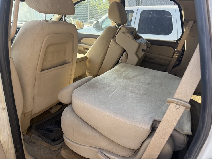 2009-chevrolet-tahoe-image-52