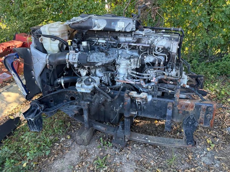 detroit-diesel-engine-image-2