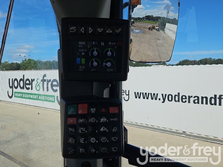 2019-deere-624l-image-26