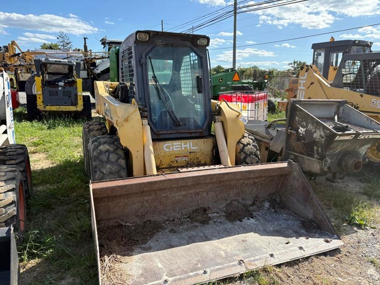 gehl-sl7800-turbo-skidsteer-image-3