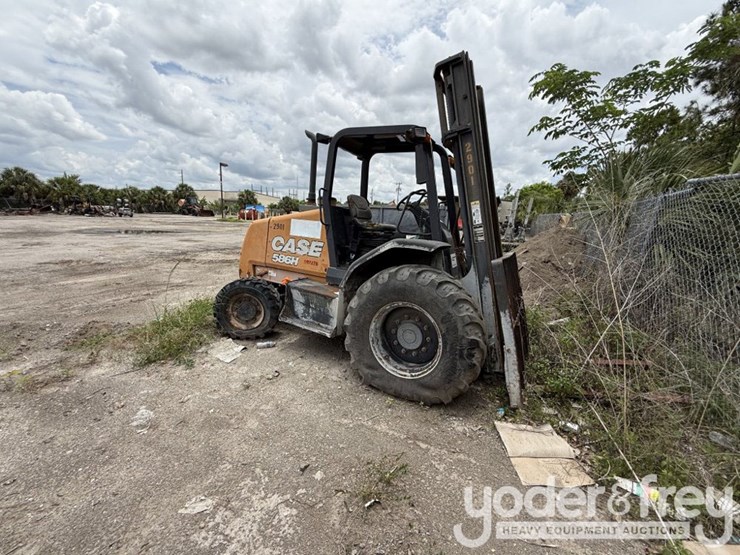 2018-case-586h-image-4