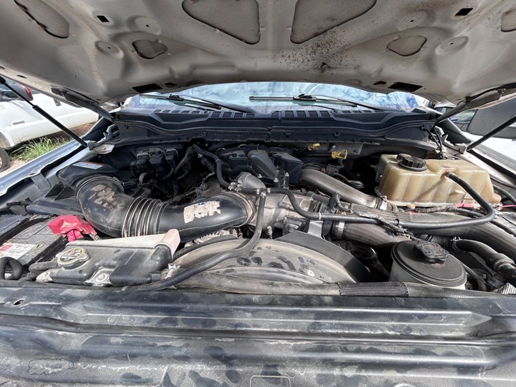 #69-•-2019-ford-super-duty-flatbed-truck-image-38