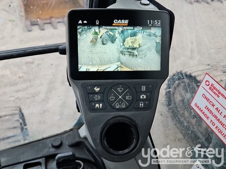 2019-case-cx300d-image-36