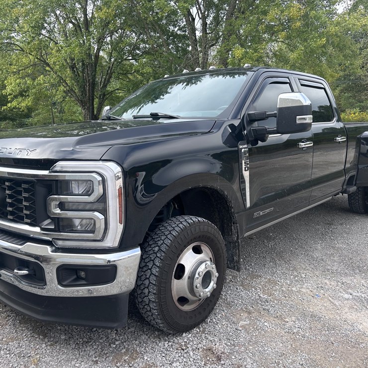 2024 FORD F350